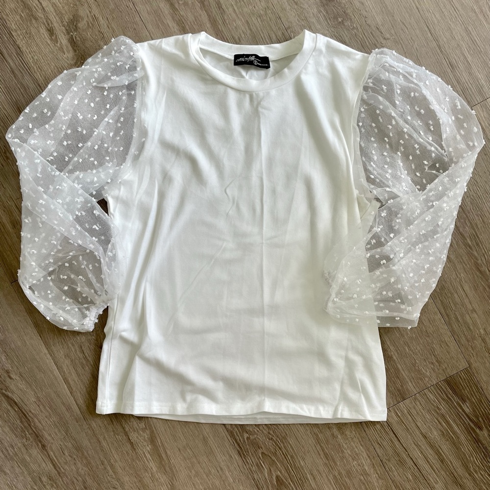 White Blouse, Puff Sleeves